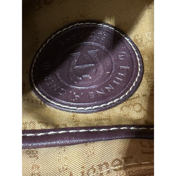 Etienne Aigner Purse~ Beige Linen Blend~Burgundy Trim~Snap Close Gold Hardware - Picture 8 of 15